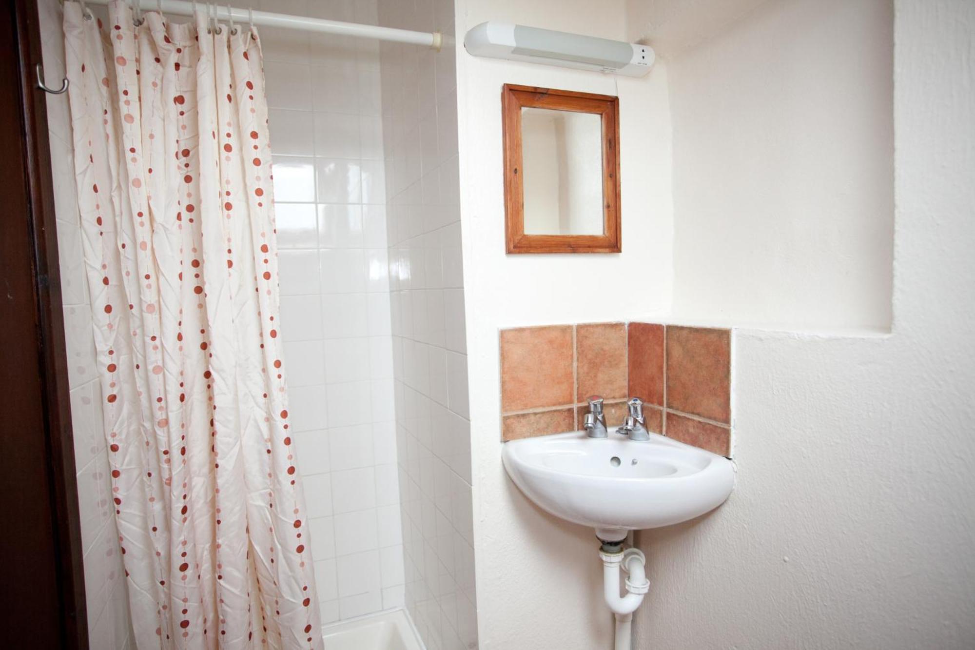 Aille River Tourist Hostel And Camping Doolin Phòng bức ảnh