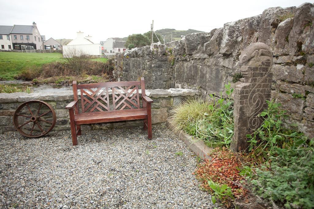 Aille River Tourist Hostel And Camping Doolin Ngoại thất bức ảnh